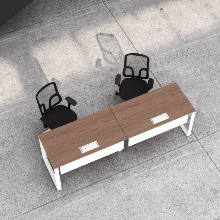 Modern Office Workstations and Desks in Dubai for collaborative office layouts
