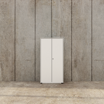 B8 – Meeting Table